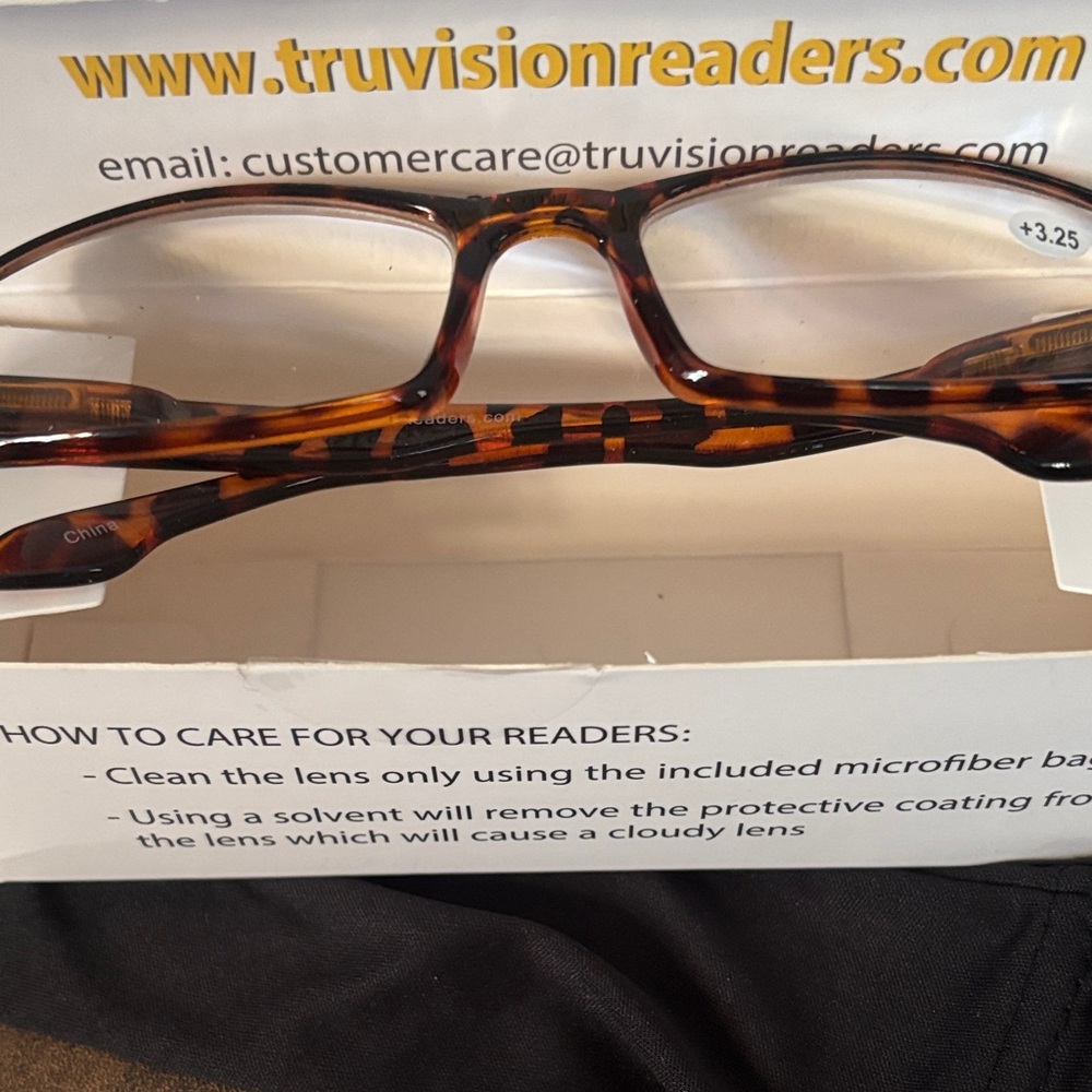 Tortoise Shell Reading Glasses